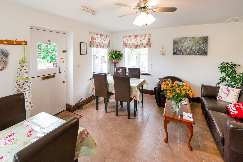 Middle Holly Cottage Scorton  Luaran gambar